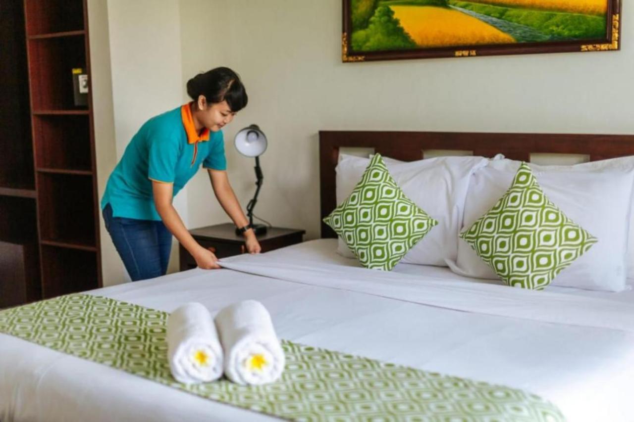 Carik Bali Guest House Canggu Esterno foto